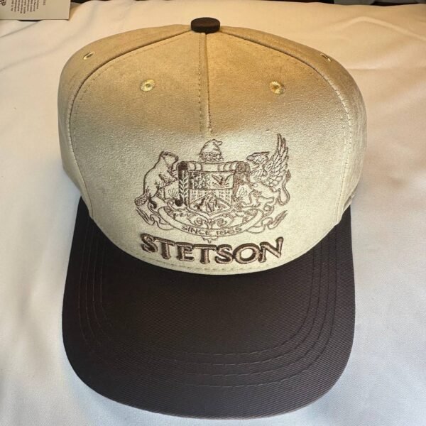 Gorra, estilo Stetson, color, beige con café bordada