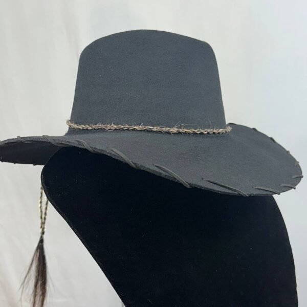 Sombrero llanero color negro - Image 3
