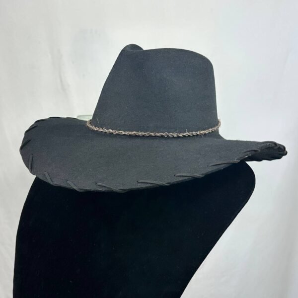 Sombrero llanero color negro - Image 2